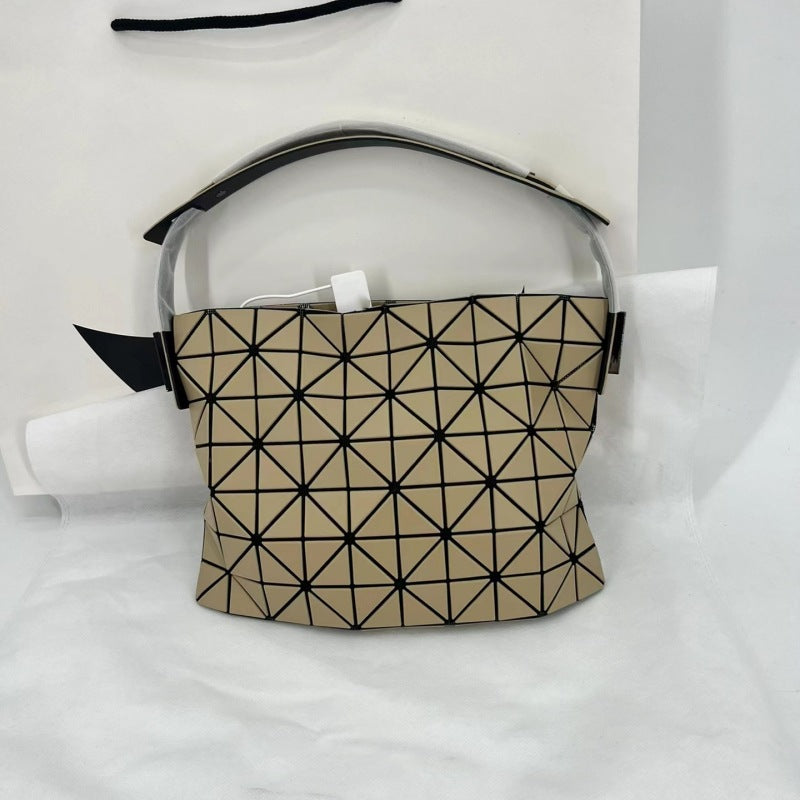 Women's Original Single Geometric Rhombus Baguette Portable Shoulder Bags