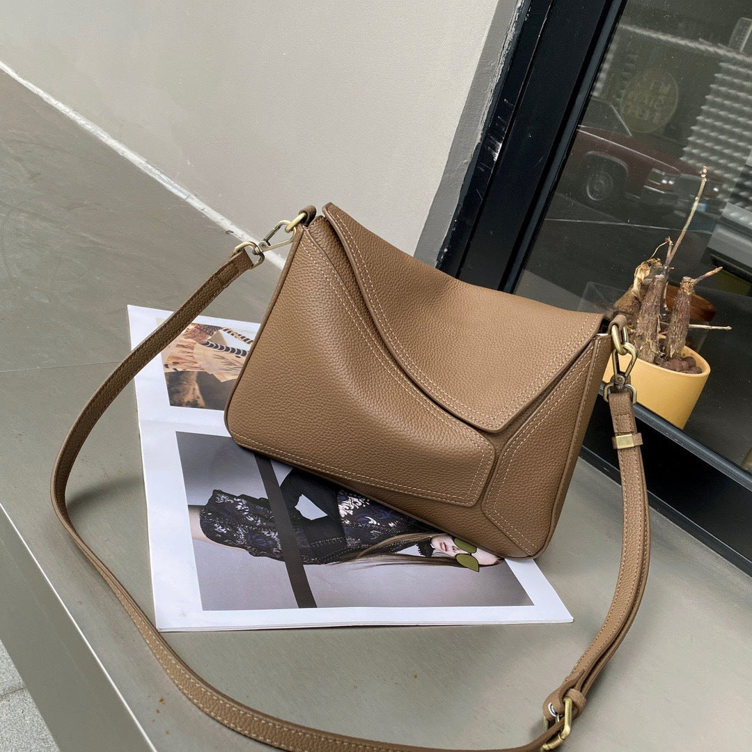 Women's Layer Cowhide Minority Simple Practical Envelope Crossbody Bags