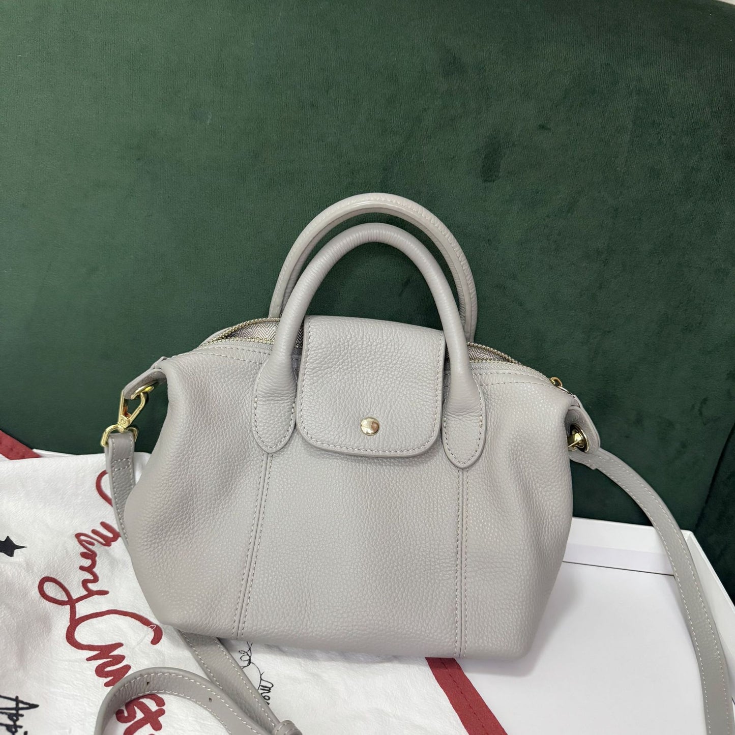 Women's Dumpling Portable Urban Simple Soft Genuine Handbags