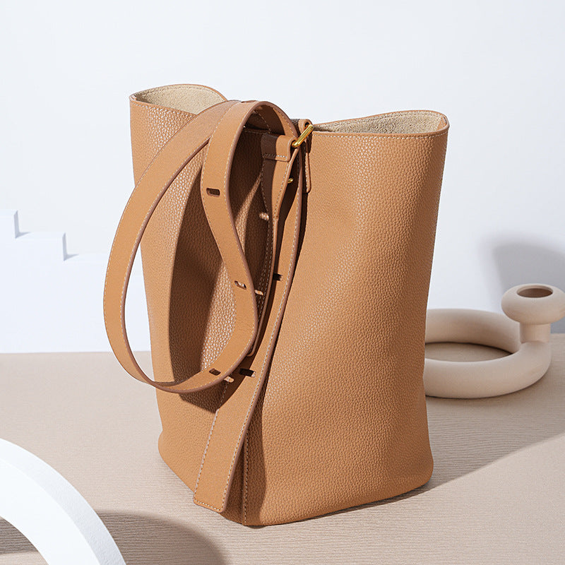 Women's High-grade Design Genuine Leather Western Style Shoulder Bags