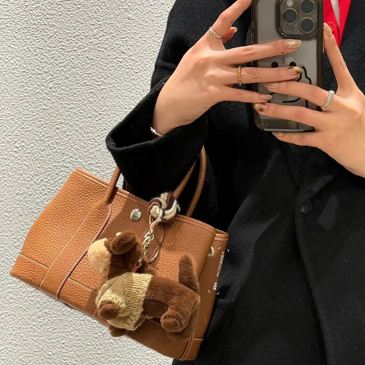 Women's Handmade Wax Line Cowhide Large Capacity Handbags