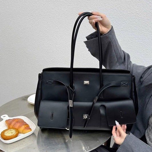 Kelly Large Capacity Unisex Style Wings Shoulder Bags