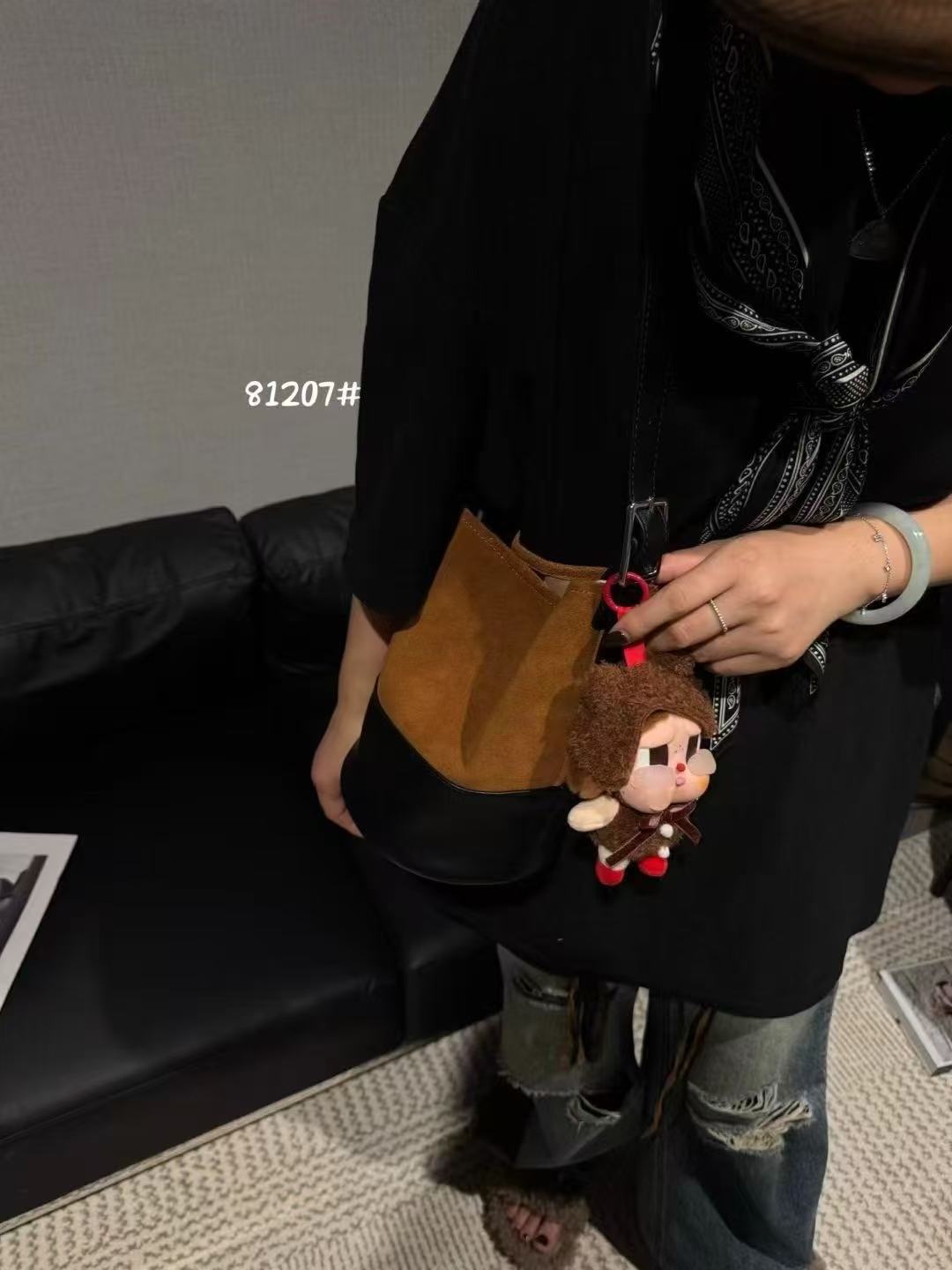 Women's Style Hand Carrying Simple Patchwork Commuter Handbags