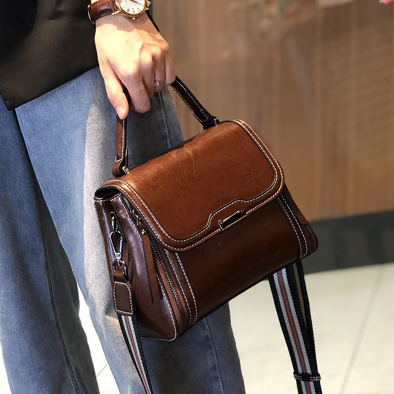 Women's Oil Wax Genuine Leather Fashionable Western Crossbody Bags