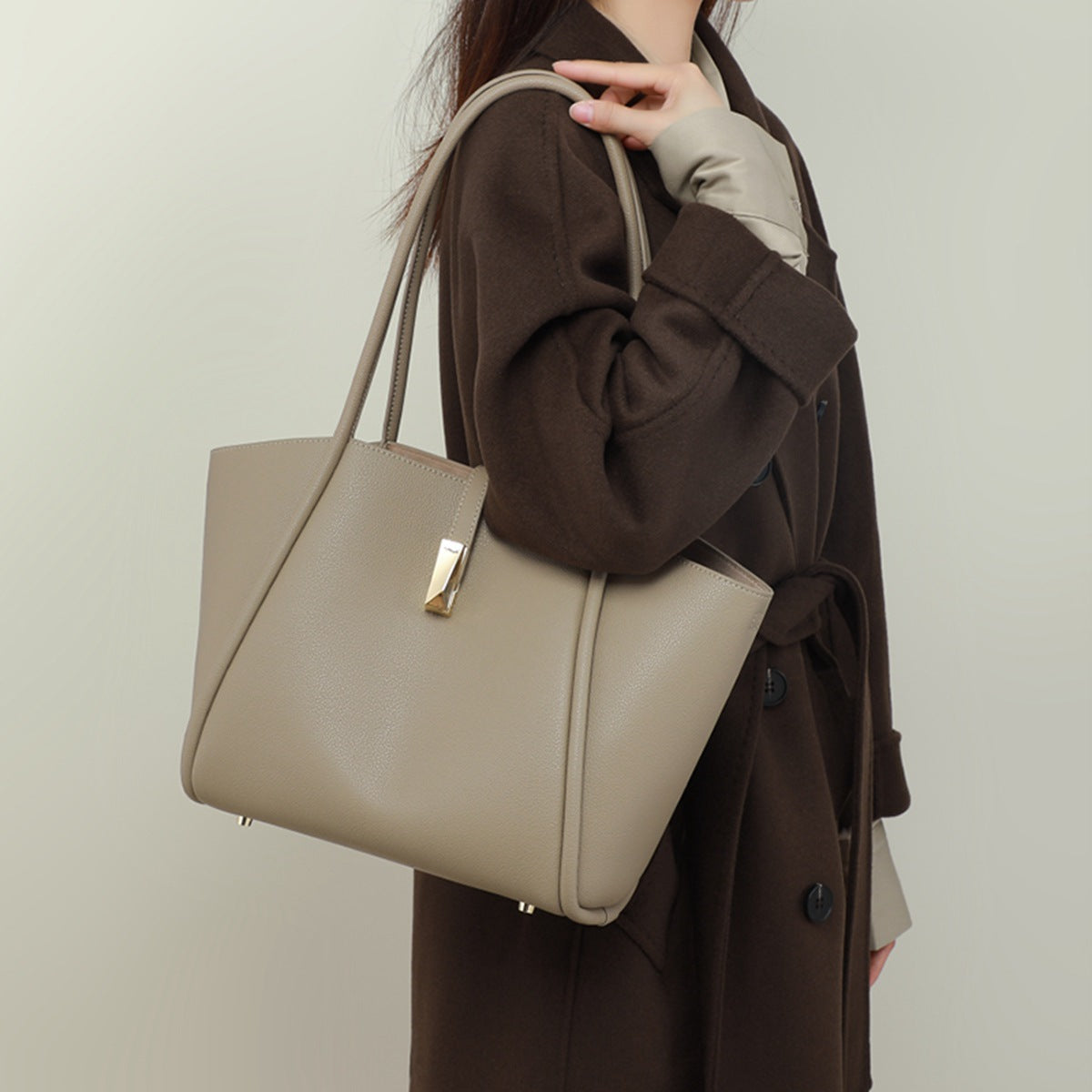 Women's Commuter Large Capacity High Sense Summer Genuine Shoulder Bags
