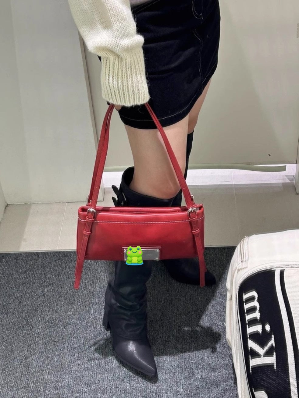 Women's Metal Plate Textured Underarm Drawstring Tassel Armpit Bags
