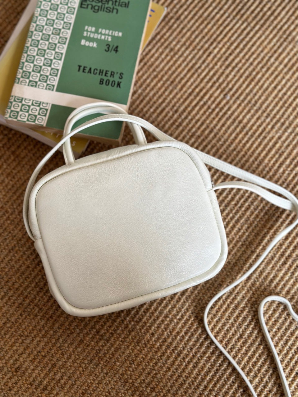 Classic Comfortable Layer Cowhide Leather Mini Crossbody Bags