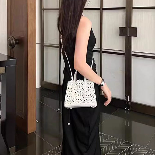 Women's Niche Wave Hollow Carved Cowhide Vegetable Basket Crossbody Bags