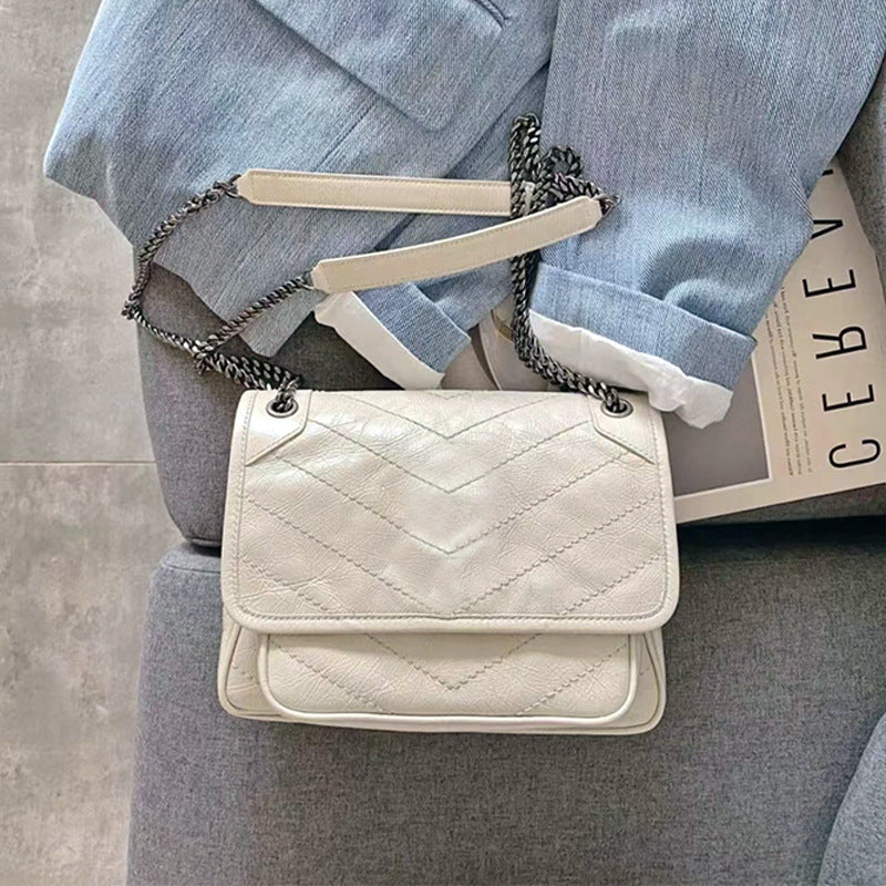 Women's Fashion Leather Chain Oil Wax Portable Handbags