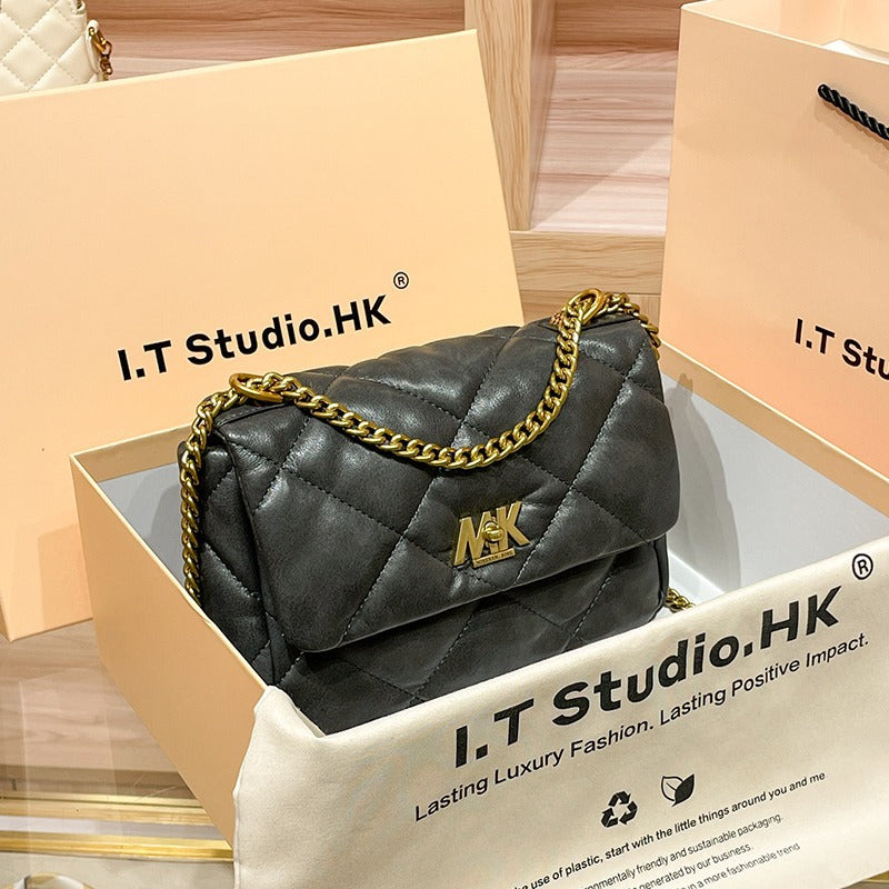 Women's Genuine Leather Classic Style Diamond Pattern Shoulder Bags