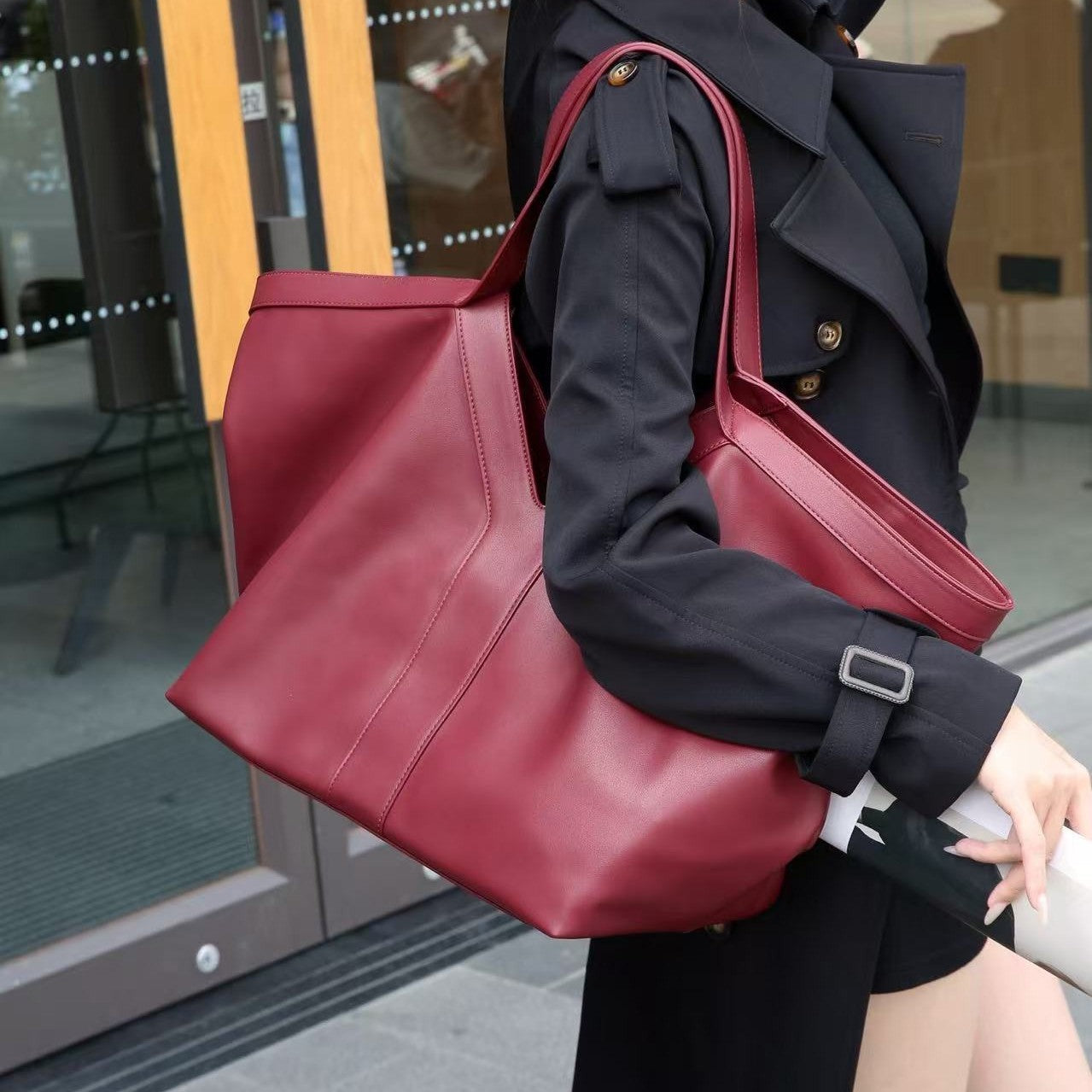 Stylish Graceful Leather Big Large Capacity Handbags