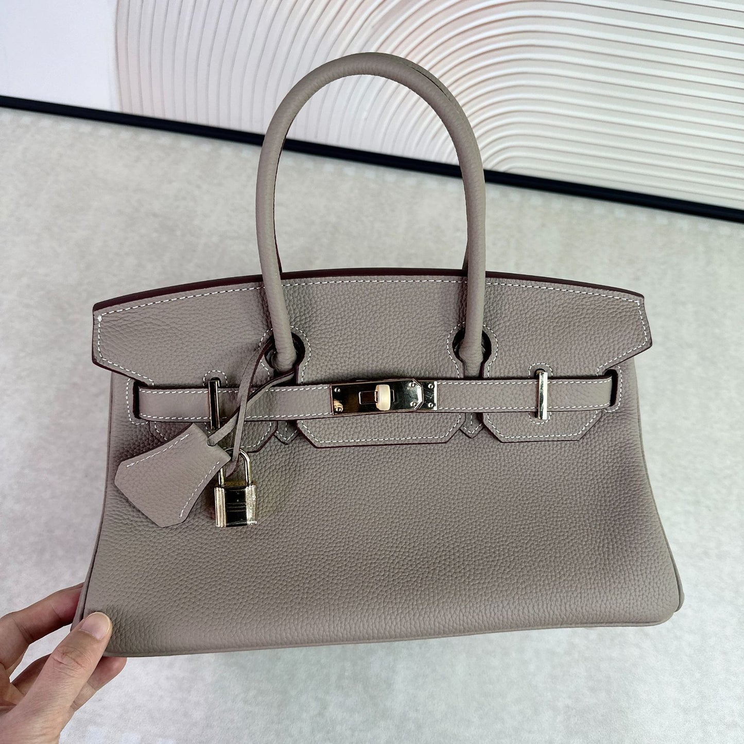 Women's Layer Cowhide Horizontal Large Capacity Versatile Handbags