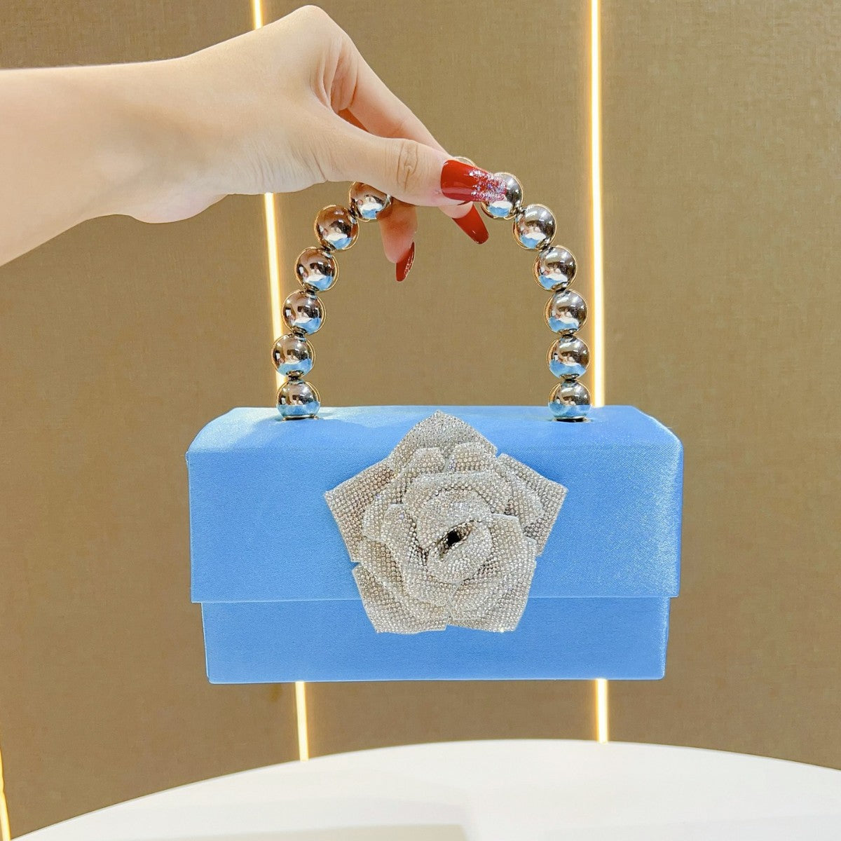 Sequins Banquet Pearl Box Clutch One Handbags