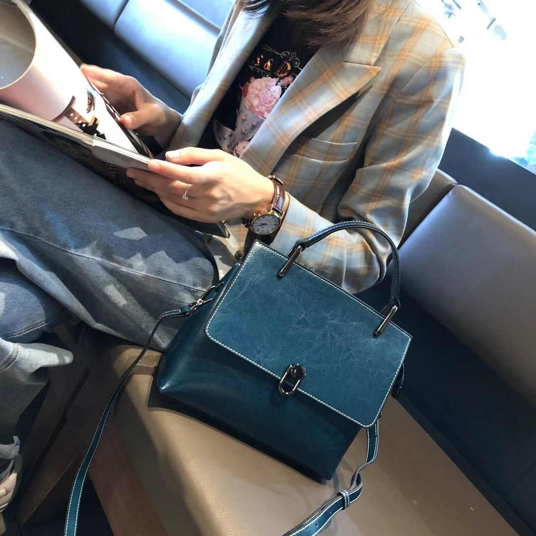 Women's Genuine Leather Portable Large Capacity Twist Crossbody Bags