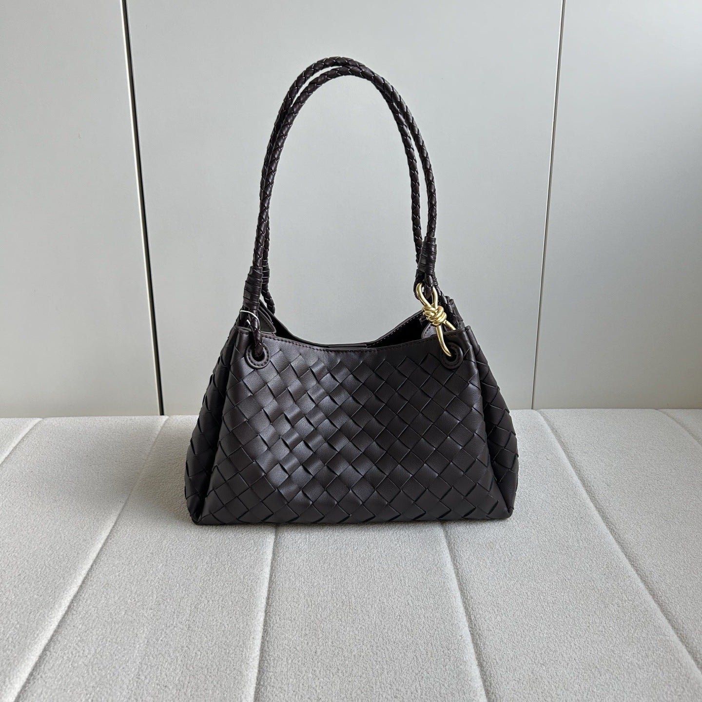 Elegant Women's Parachute Calfskin Woven Metal Shoulder Bags