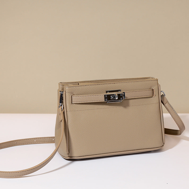 Women's Stylish Large Capacity Simple Underarm High-grade Shoulder Bags