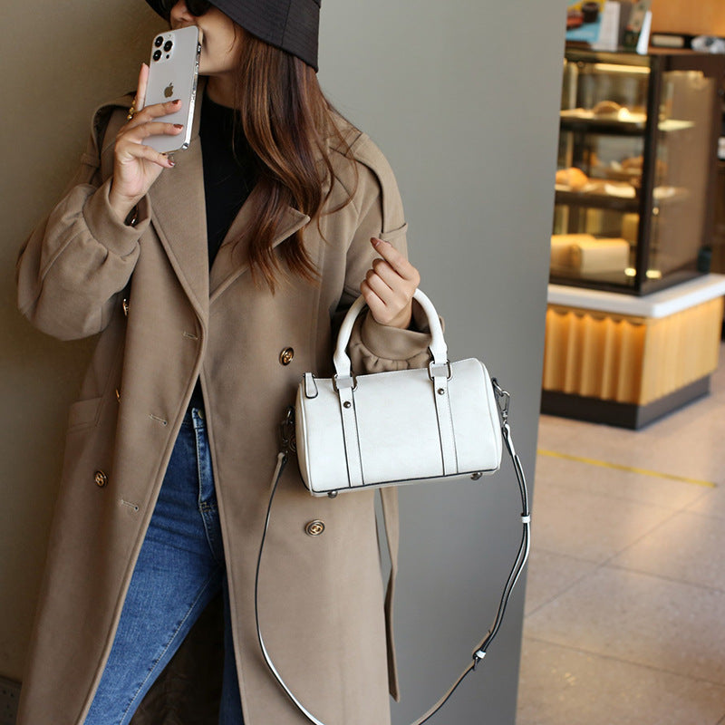 Women's Fashion Oil Wax Cowhide Classic Texture Shoulder Bags