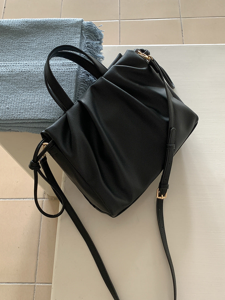 Large Capacity Female Soft Leather Senior Shoulder Bags