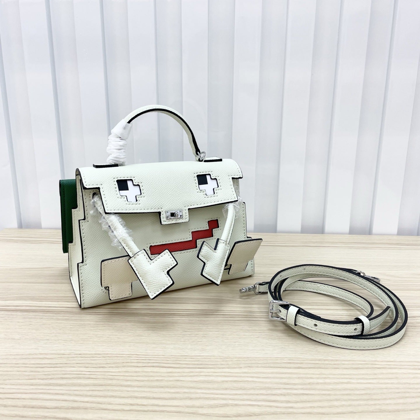 Mosaic Doll Mini Kelly Leather Personality Little Monster Contrast Handbags