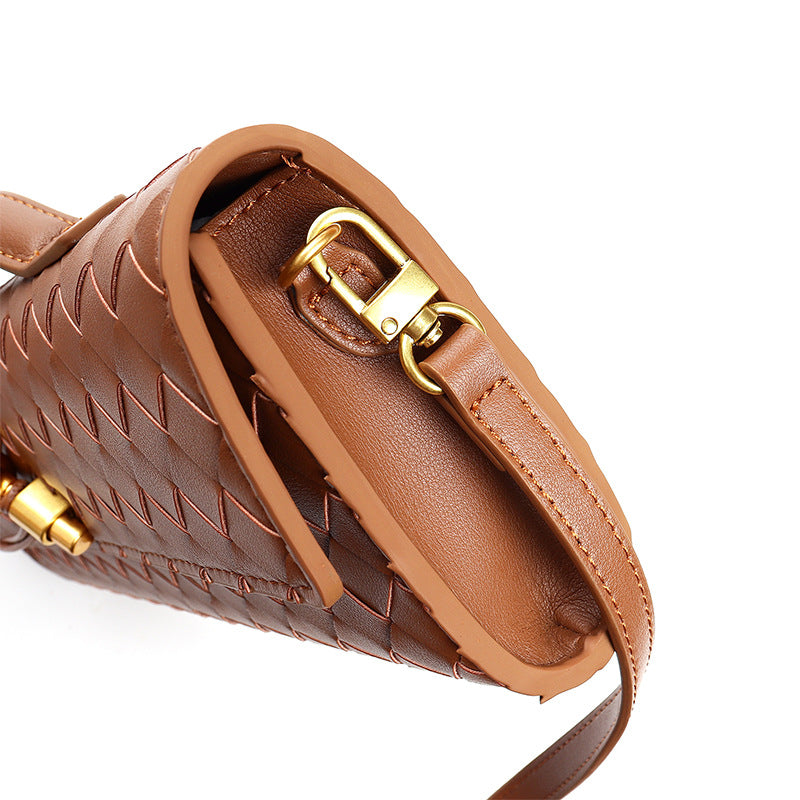 Hand-woven Dinner Baguette Fashion Portable Versatile Armpit Bags