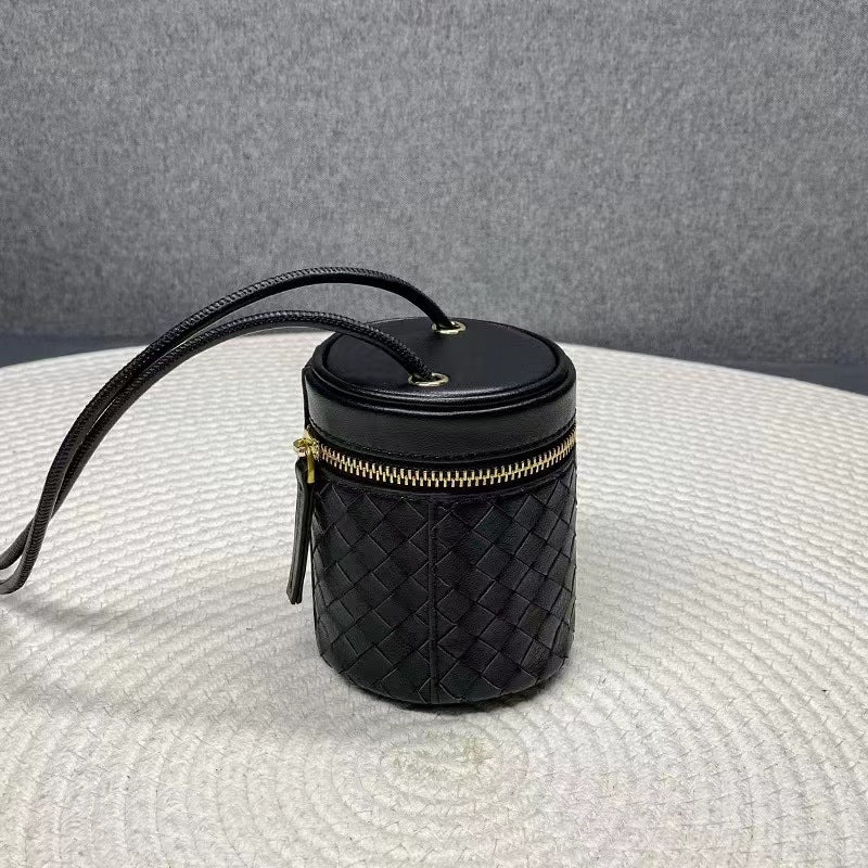 Women's Sheepskin Simple Fashion Cylinder Woven Exquisite Crossbody Bags