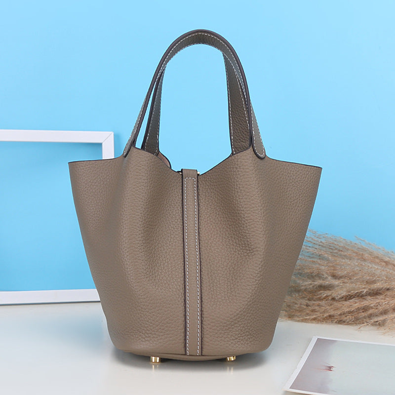 Women's Vegetable Basket Fashion Leisure First Layer Handbags