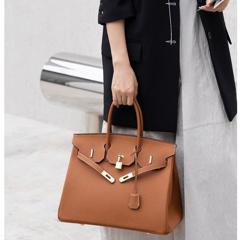 Women's Retro Fashion First Layer Cowhide Genuine Leather Handbags