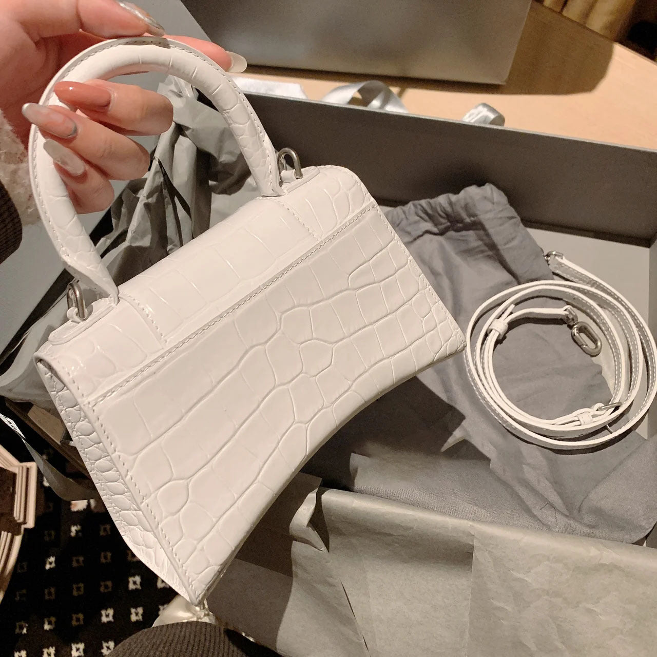 Niche French Stick Underarm Portable High Handbags