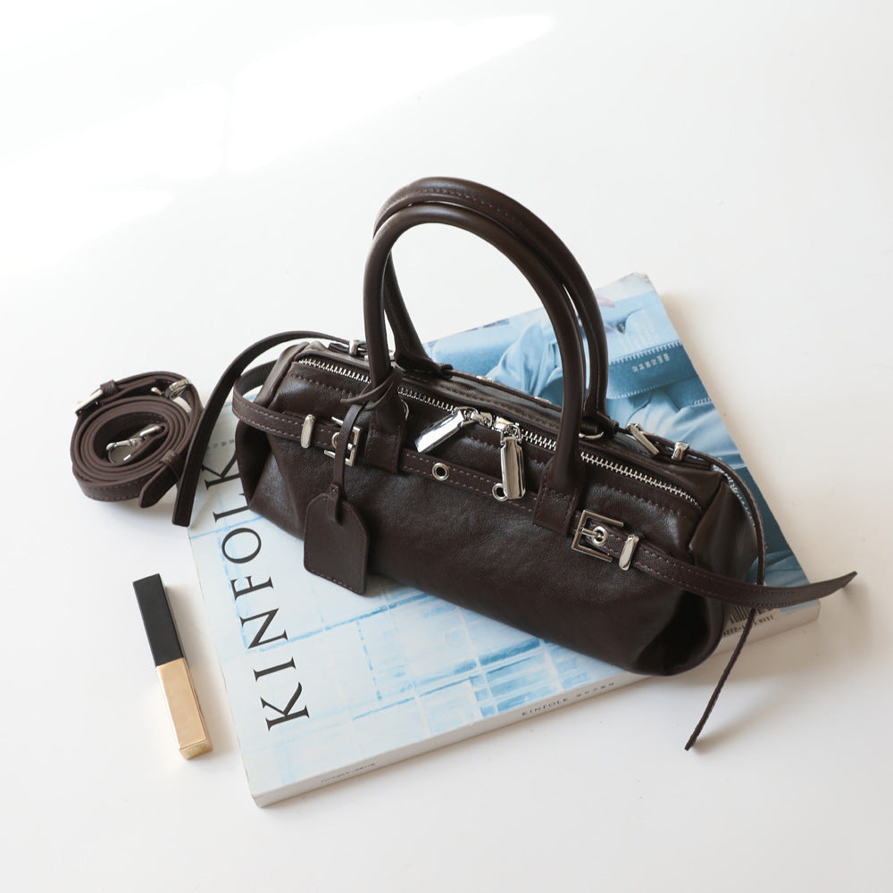 Niche Retro Design Vegetable Tanning Leather Locomotive Style Handbags