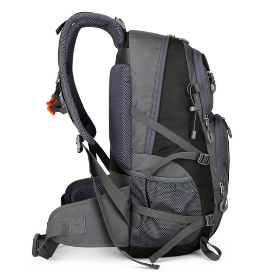 Large Capacity Waterproof Burden Reduction Camping Mountaineering Backpacks