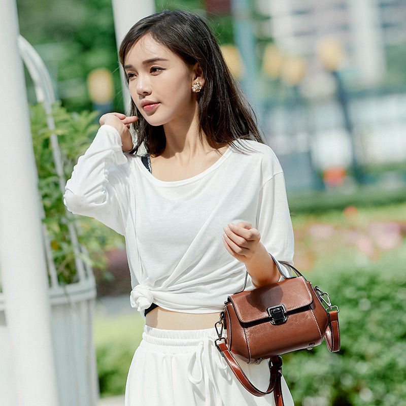 Women's Leather Underarm Fashion Summer Commute Crossbody Bags