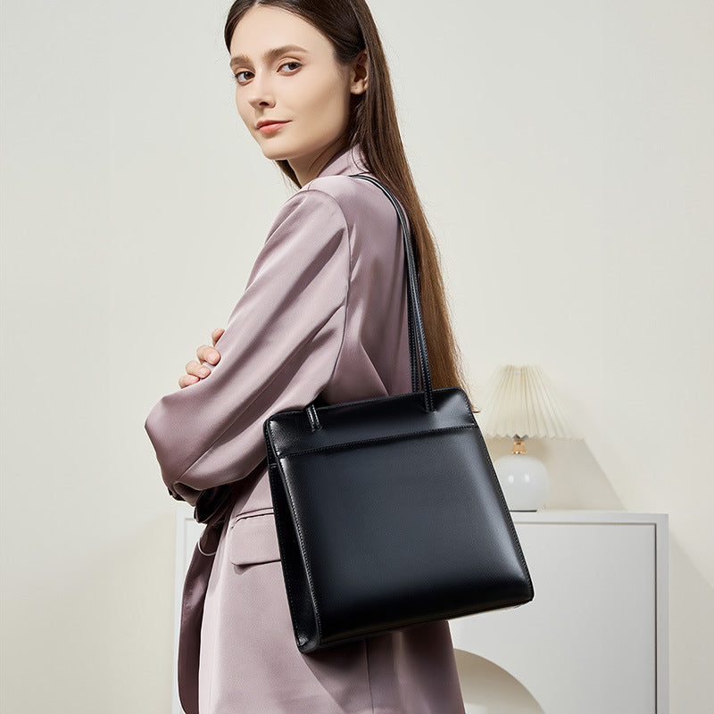Women's Early Autumn High Sense Cowhide Retro Shoulder Bags