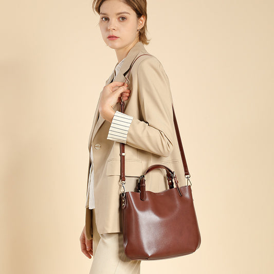 Women's First Layer Cowhide Simple Large Capacity Handbags