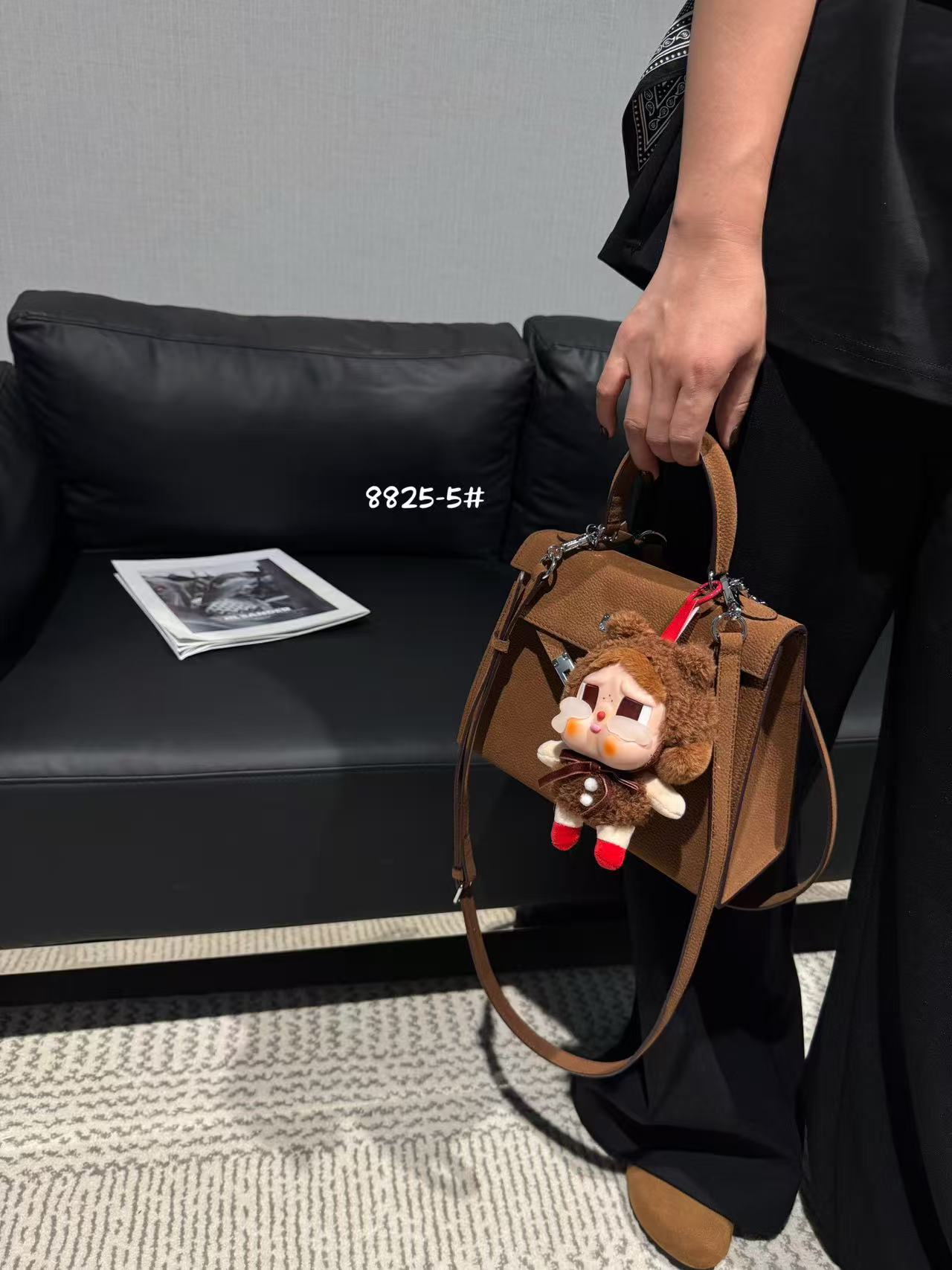 Women's High-grade Retro Frosted Leather Portable Kelly Crossbody Bags