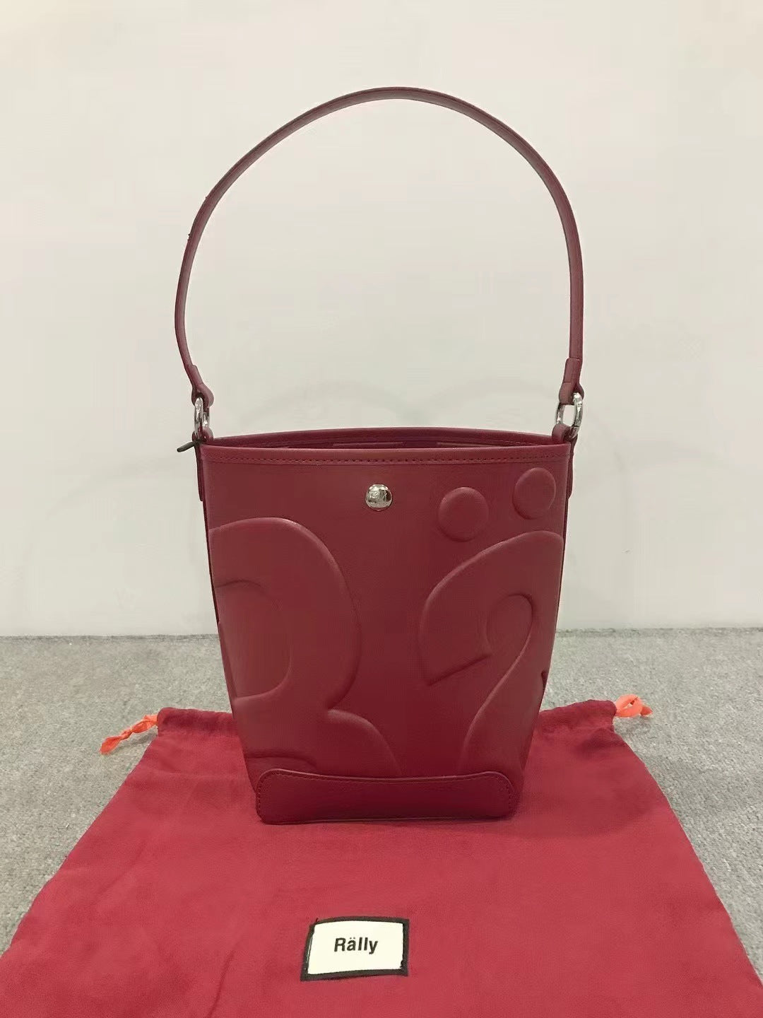 Thailand Letter Embossed Niche Fashion Portable Bucket Bags