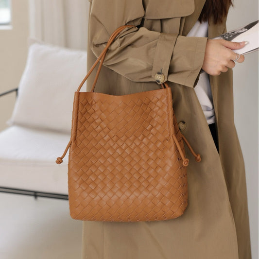 Women's Leather Woven Literary Large Designer Model Shoulder Bags