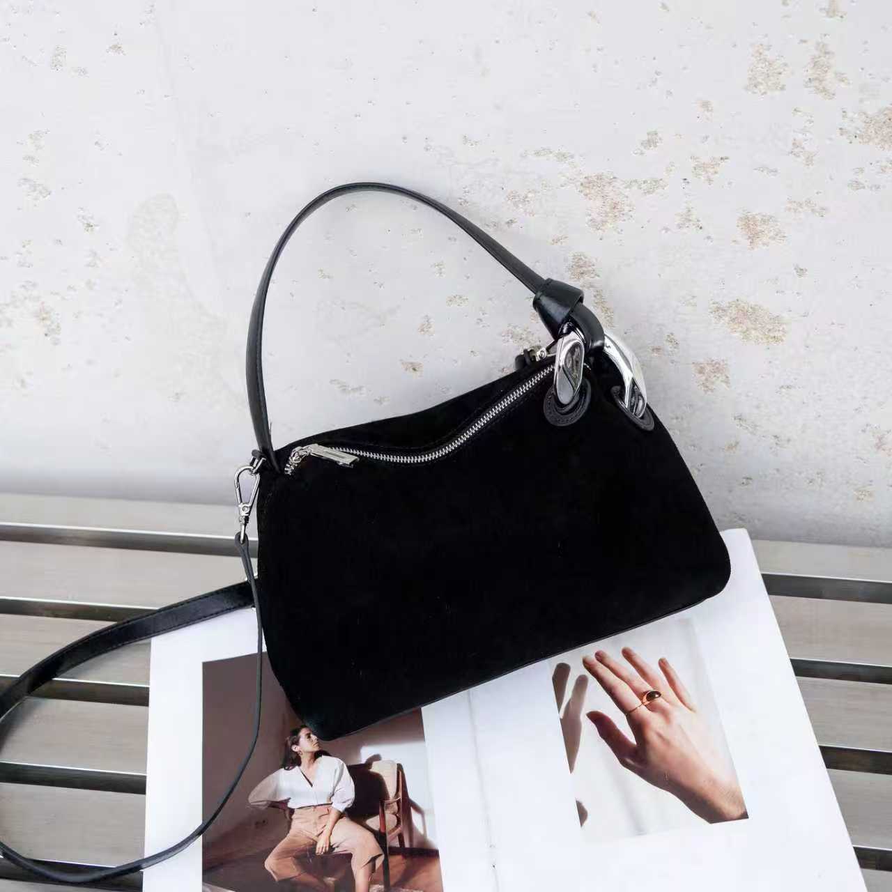 Women's Genuine Leather High-grade Portable Matte Shoulder Bags