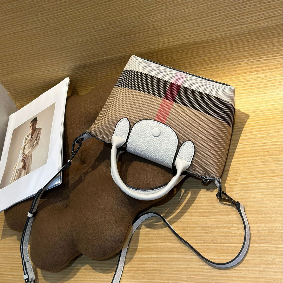 Women's Portable Plaid Contrast Color Cowhide Crossbody Bags