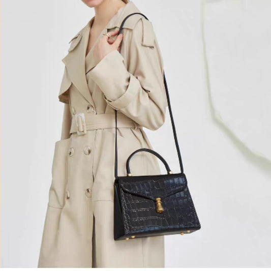 Women's High-grade Crocodile Pattern Red Wedding Portable Shoulder Bags