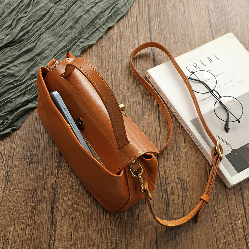 Leather Vintage Brass Hardware Thickness Match Crossbody Bags