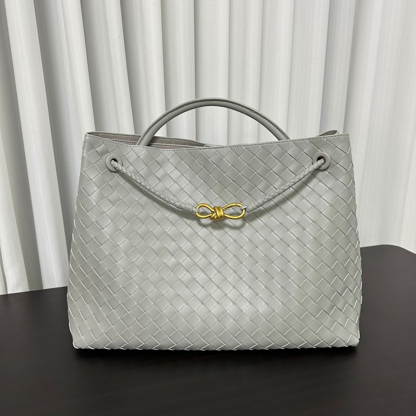 Woven Large Capacity Versatile Rhombus Cowhide Bags