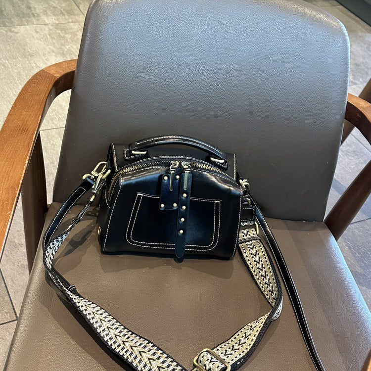 Women's Light Luxury Minority High-grade Retro Elegant Bags