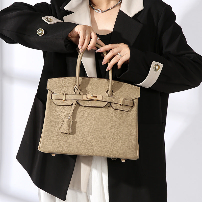 Women's Line First Layer Cowhide Handmade Genuine Bags