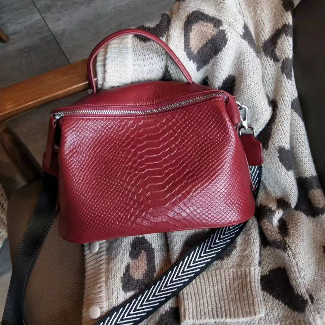 Women's Portable Versatile Soft Leather Large Capacity Shoulder Bags