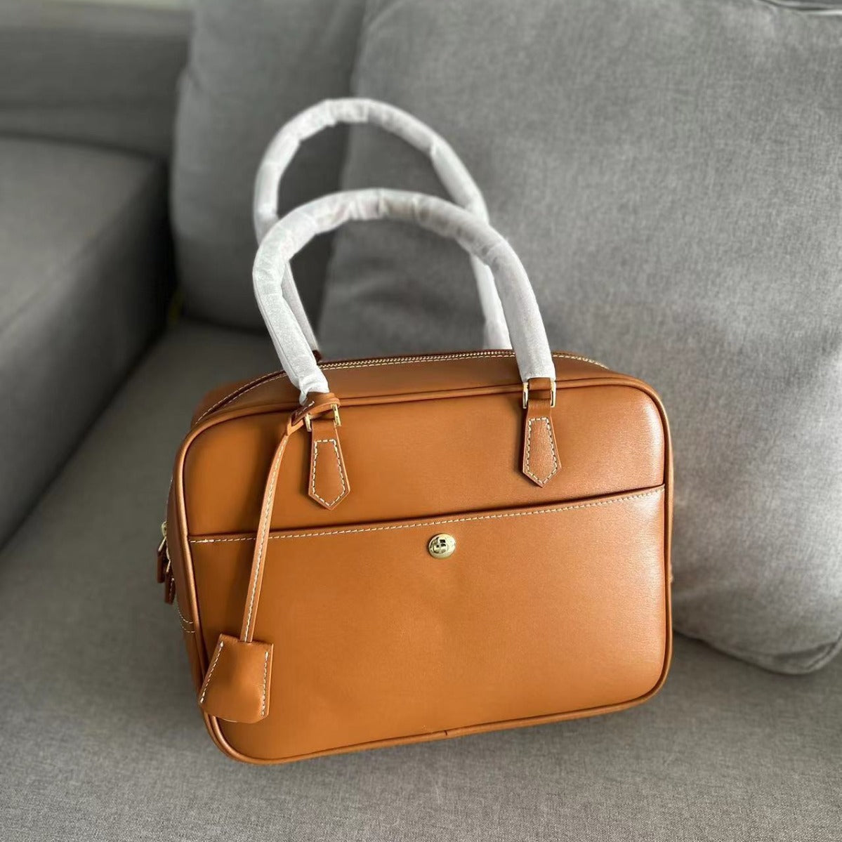 Le Orange Design Cowhide Leather Bowling Shoulder Bags