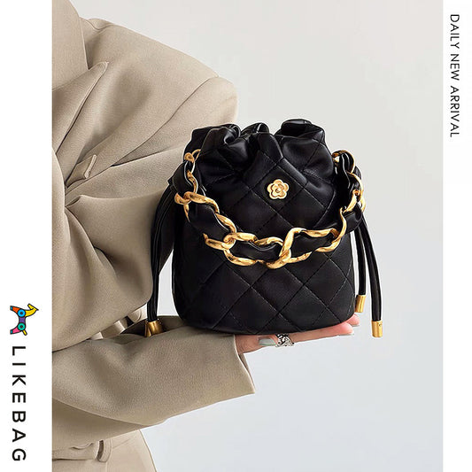 Women's Classic Style Camellia Advanced Portable Rhombus Crossbody Bags