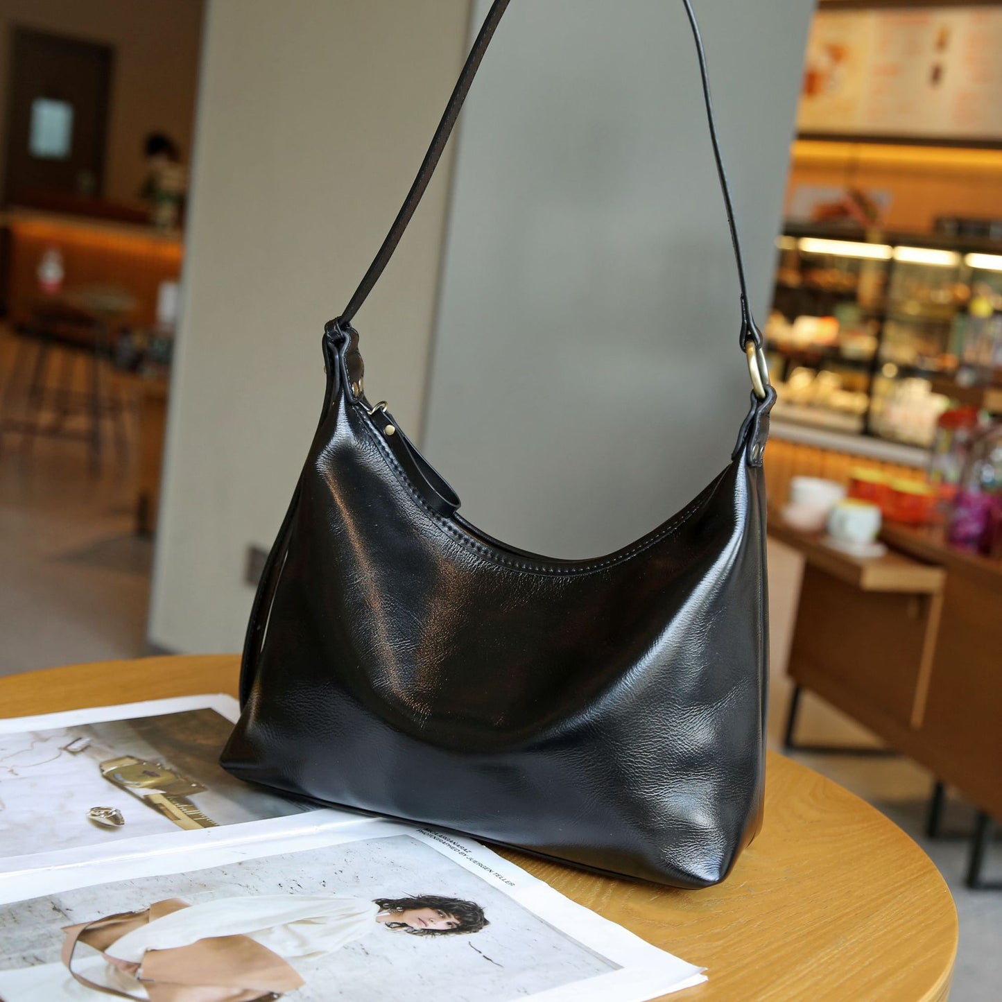 Women's Vegetable Tanned Leather Cowhide Minority Simple Crossbody Bags