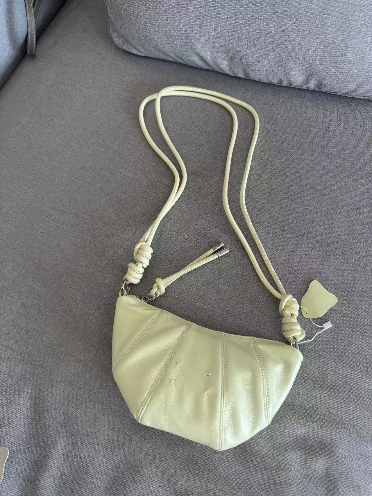 Design Stitching Knotted Croissant Sheepskin Dumpling Crossbody Bags