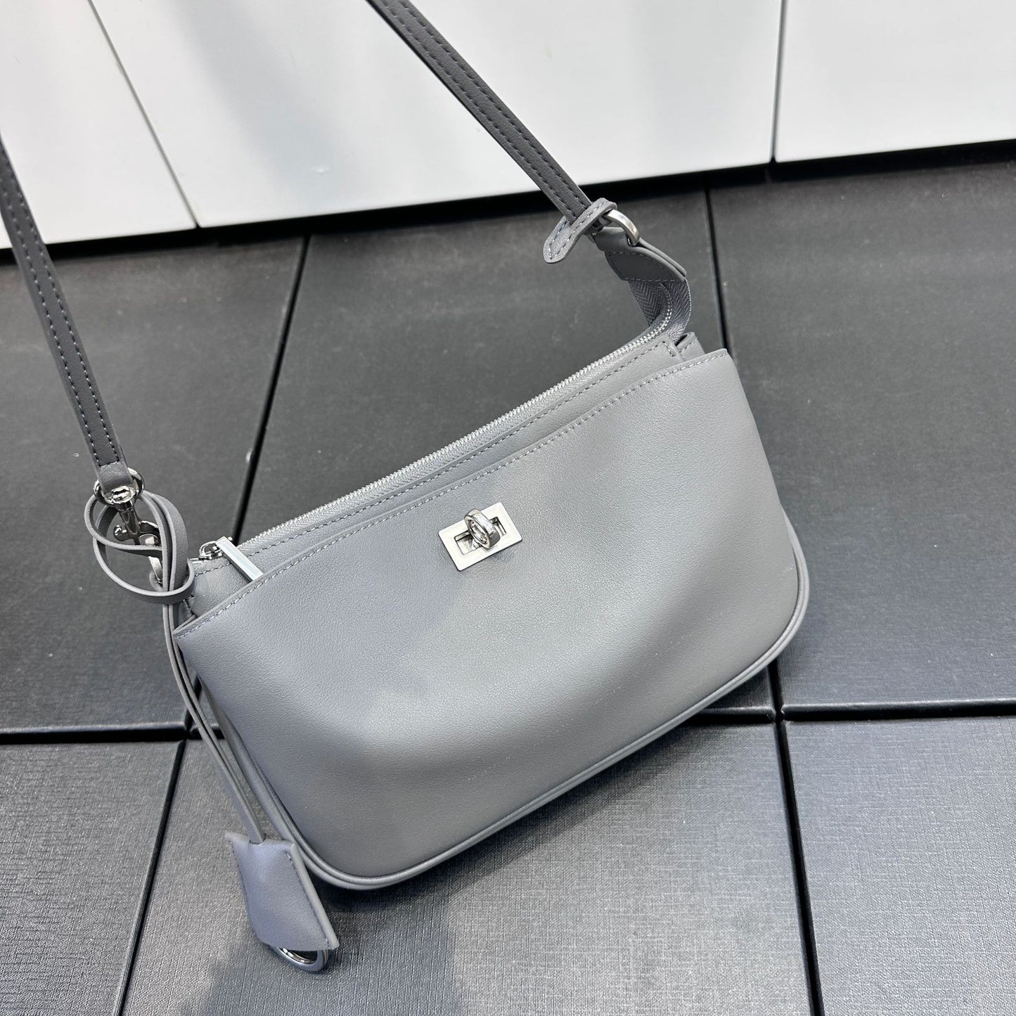 Cool Unique Genuine Leather Underarm Single Bags