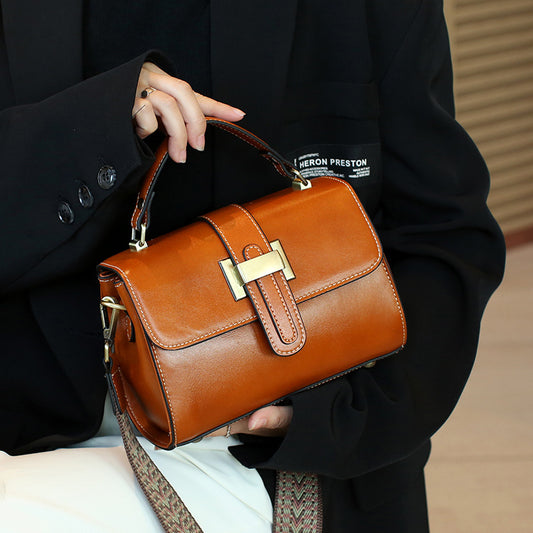 Women's Genuine Leather Retro Fashion High-grade Handbags